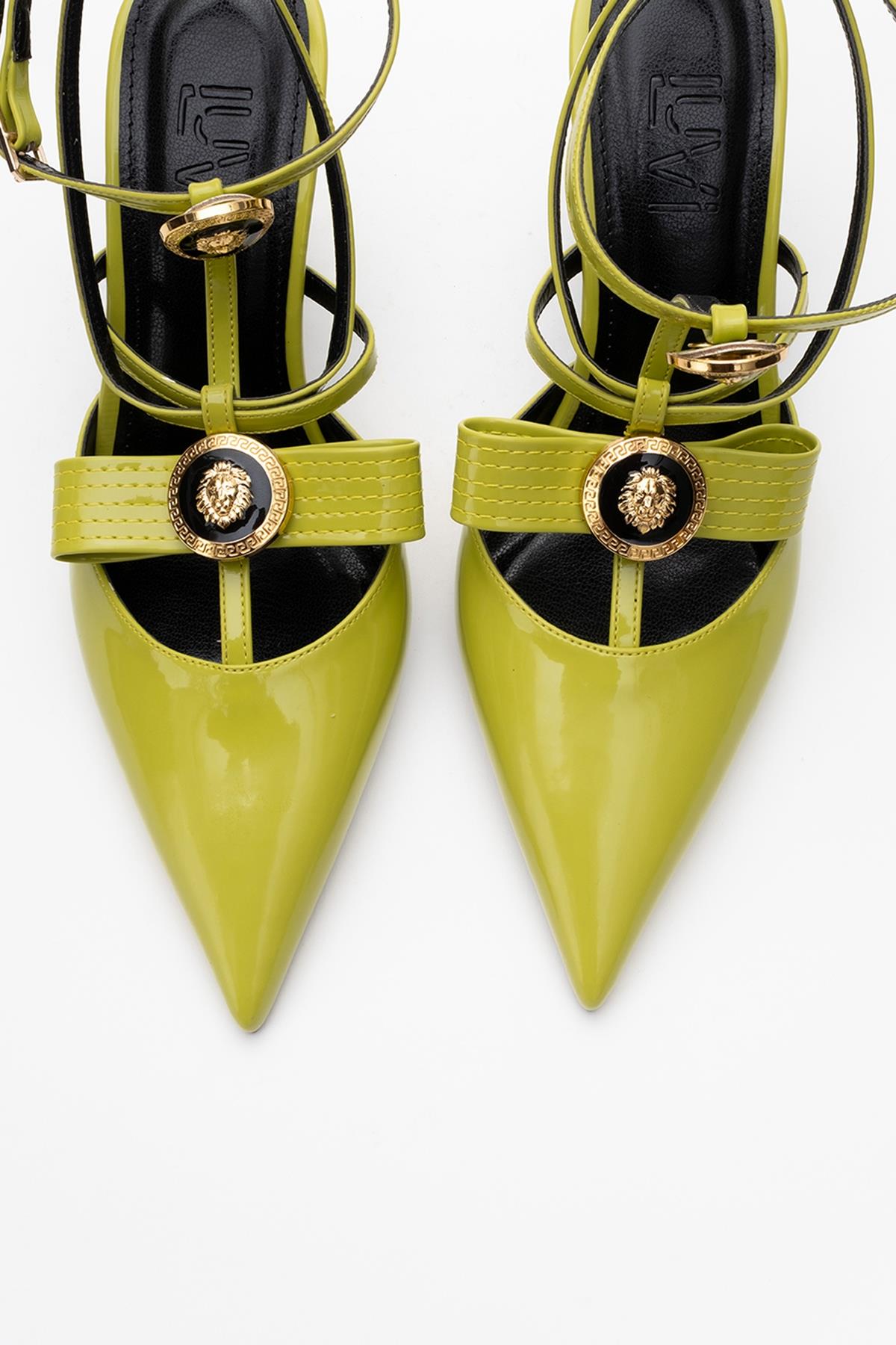 Peal - Green Patent Heeled Shoe – detail view showing leather, green, SimmiUnique