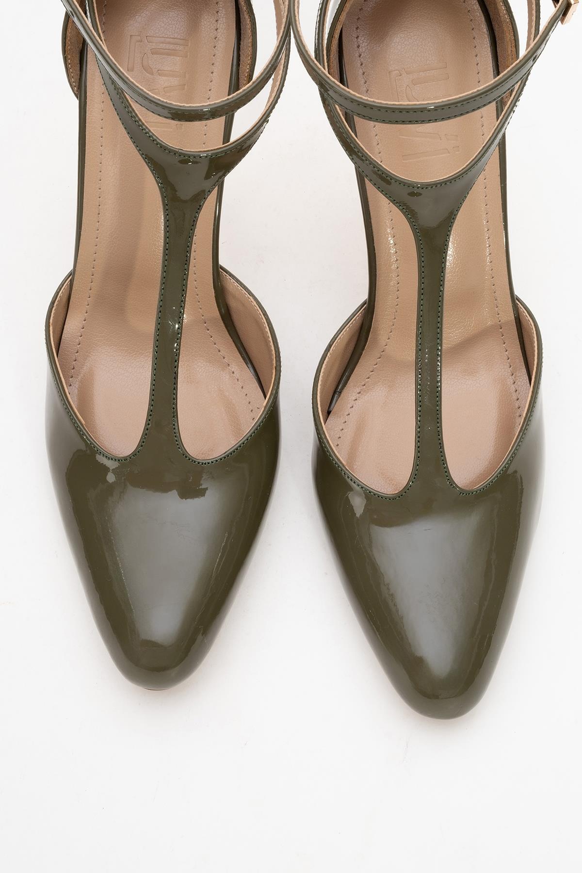 Jon - Khaki Patent Stiletto Pump – side view showing leather, SimmiUnique