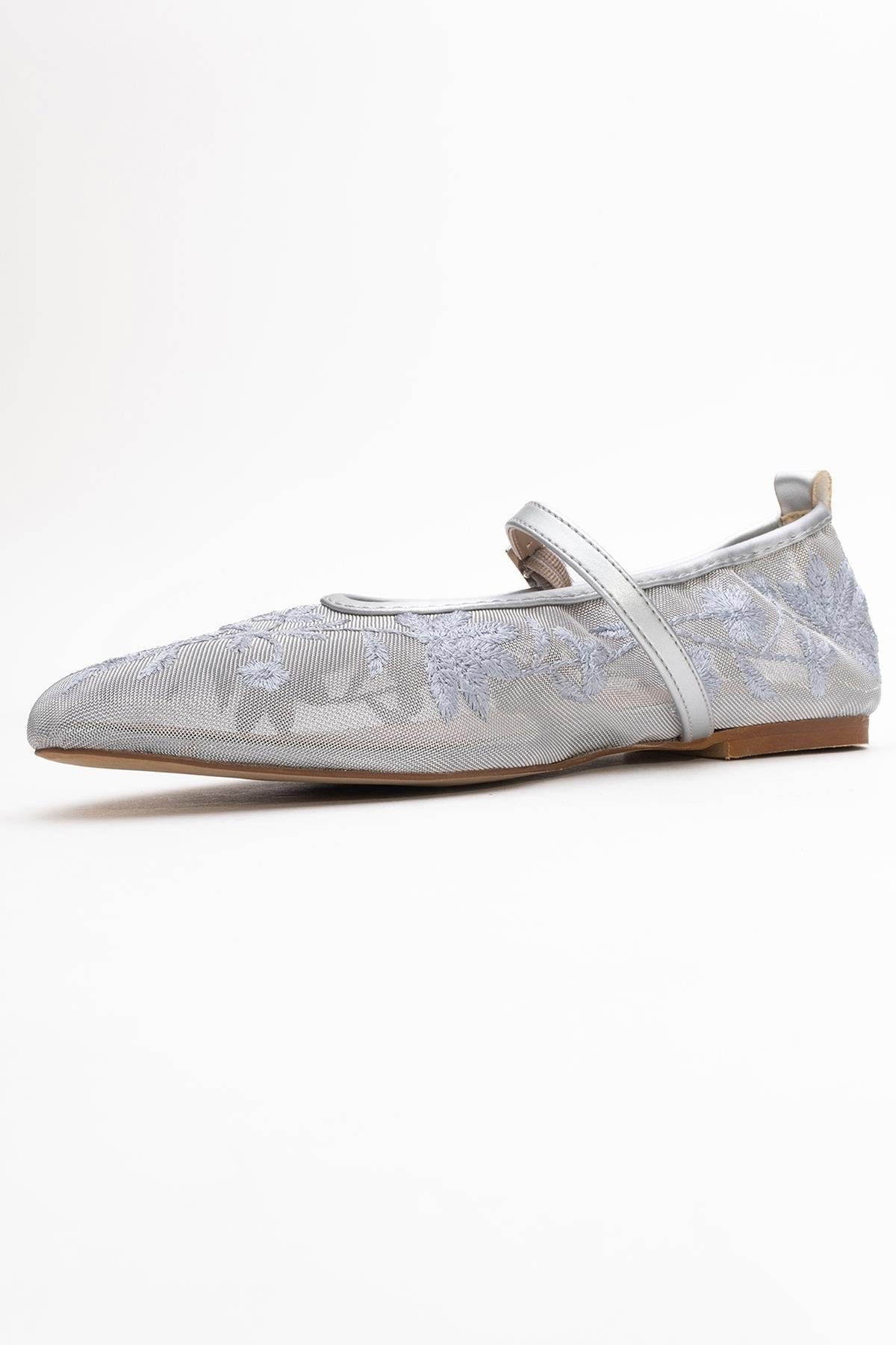 Juny Gray Mesh Floral Embroidery Ballet Flat – heel view showing leather, mesh, red, SimmiUnique