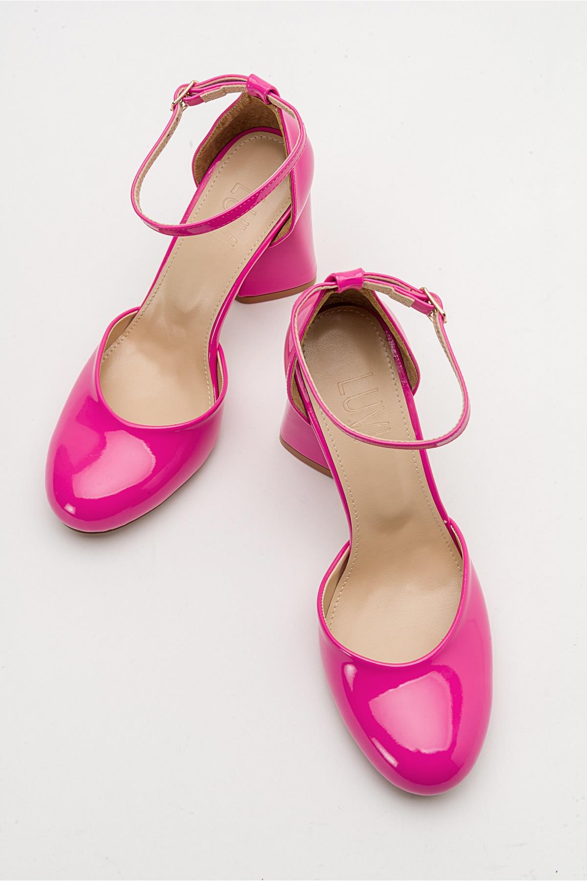 Oslo - Fuchsia Heeled Shoe – heel view showing leather, SimmiUnique
