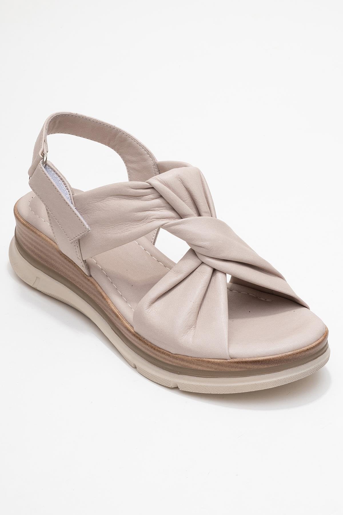 Oara - Cream Leather Sandal – detail view showing leather, SimmiUnique