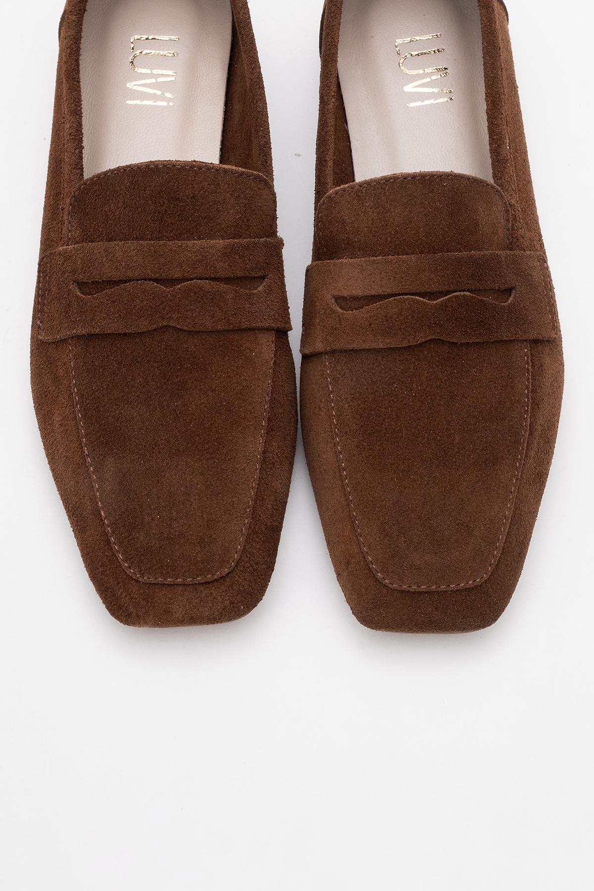 Rubra - Brown Genuine Leather Loafer – side view showing leather, SimmiUnique