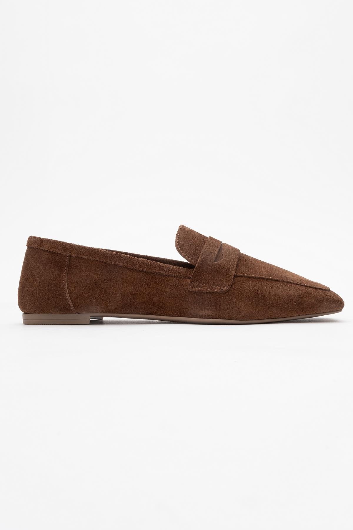 Rubra - Brown Genuine Leather Loafer – top view showing leather, SimmiUnique