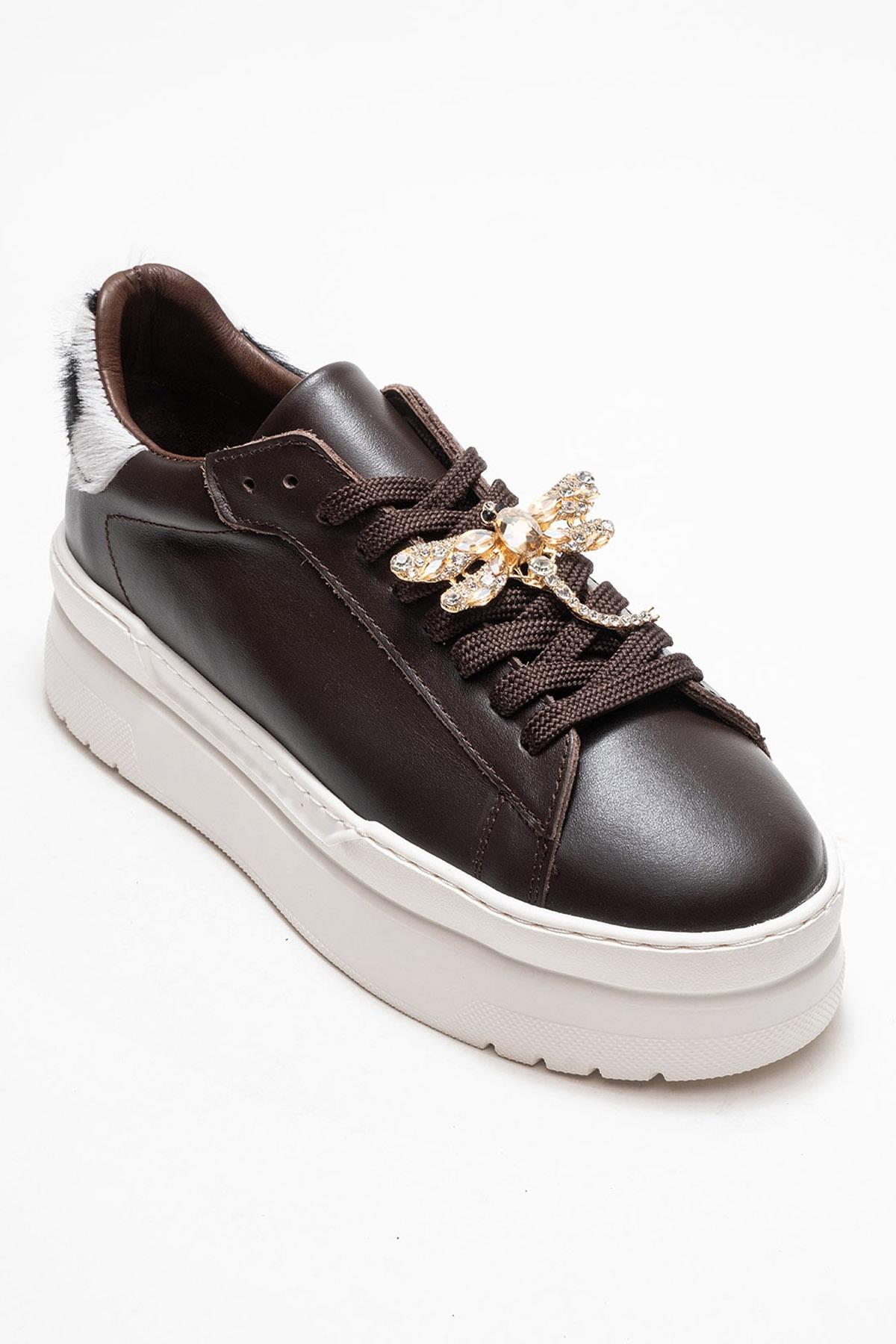 Laren - Brown Genuine Leather Buckle Casual Sneaker – detail view showing leather, SimmiUnique