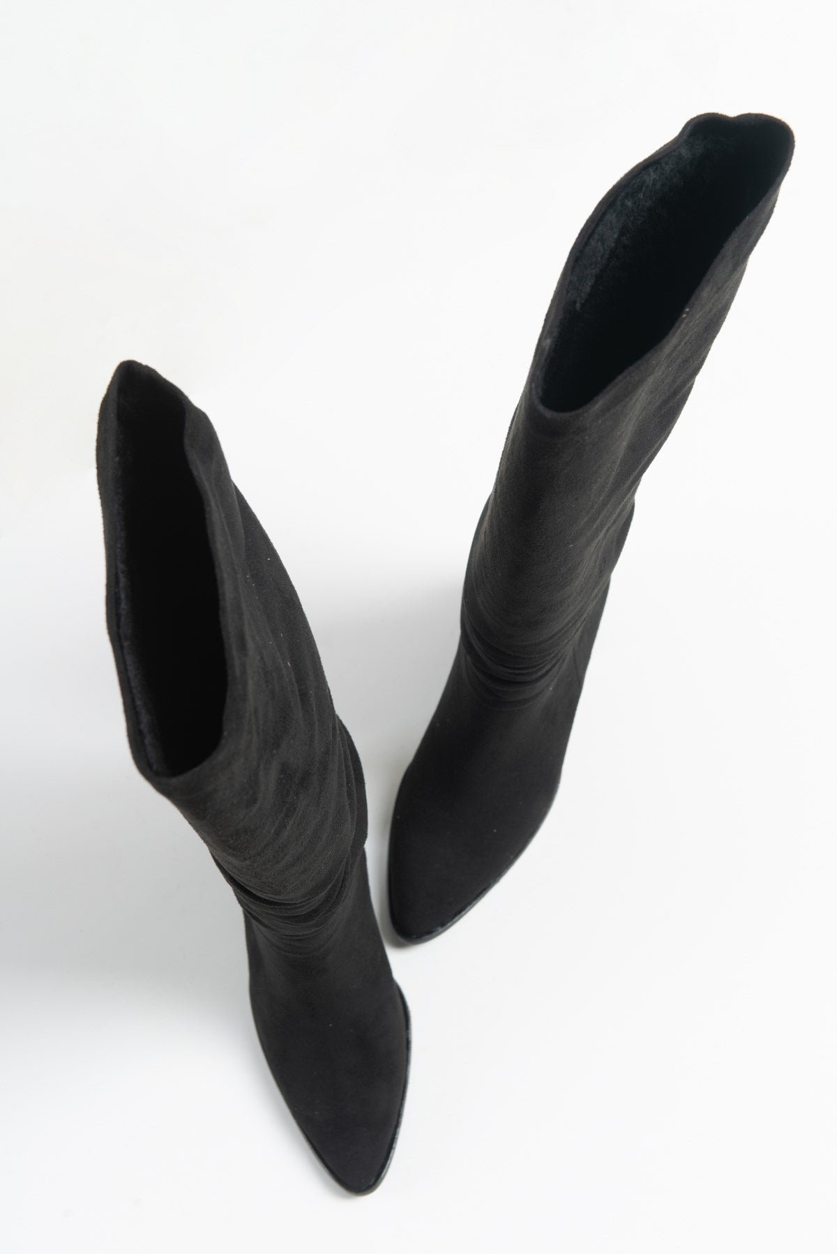 120 - Black Boot – heel view showing leather, black, SimmiUnique