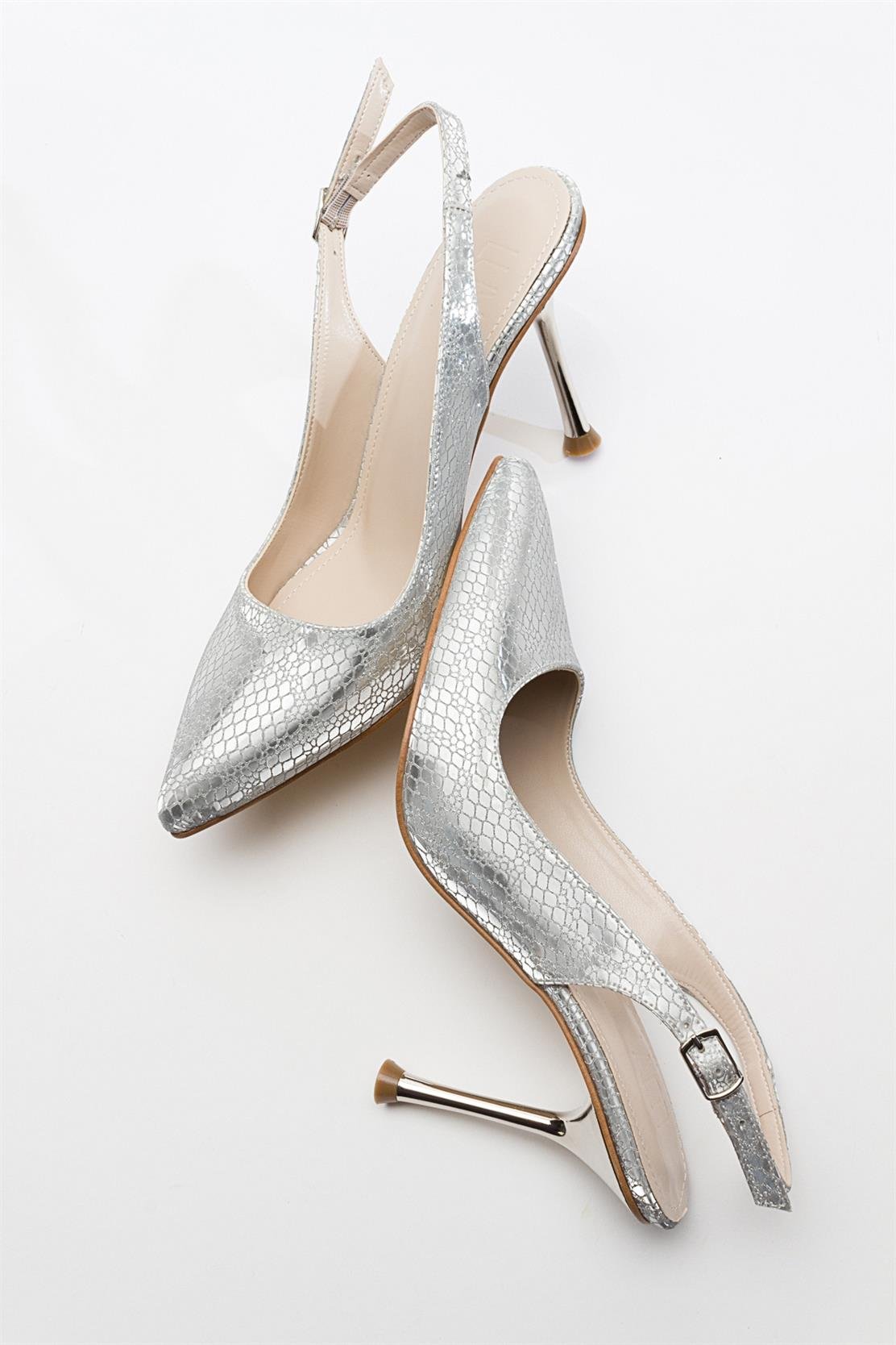 Orfo - Silver High Heel Shoe – detail view showing leather, silver, red, SimmiUnique
