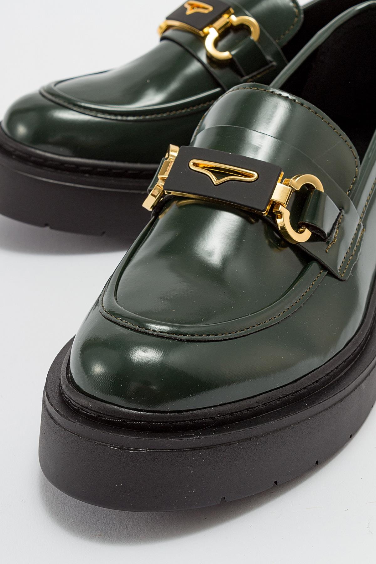 Unte - Green Loafer – heel view showing leather, green, SimmiUnique