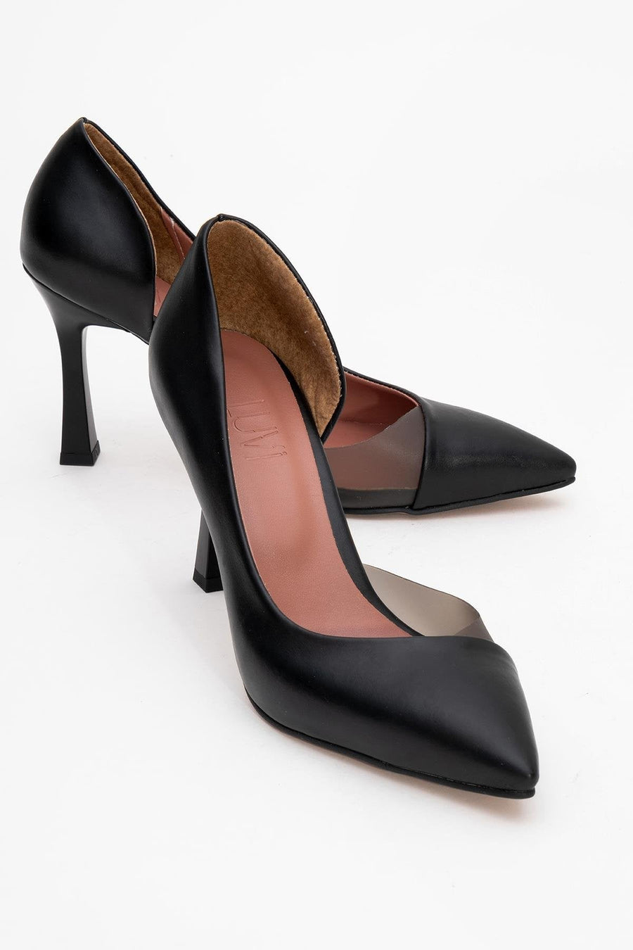 Ursula - Black Heeled Shoe