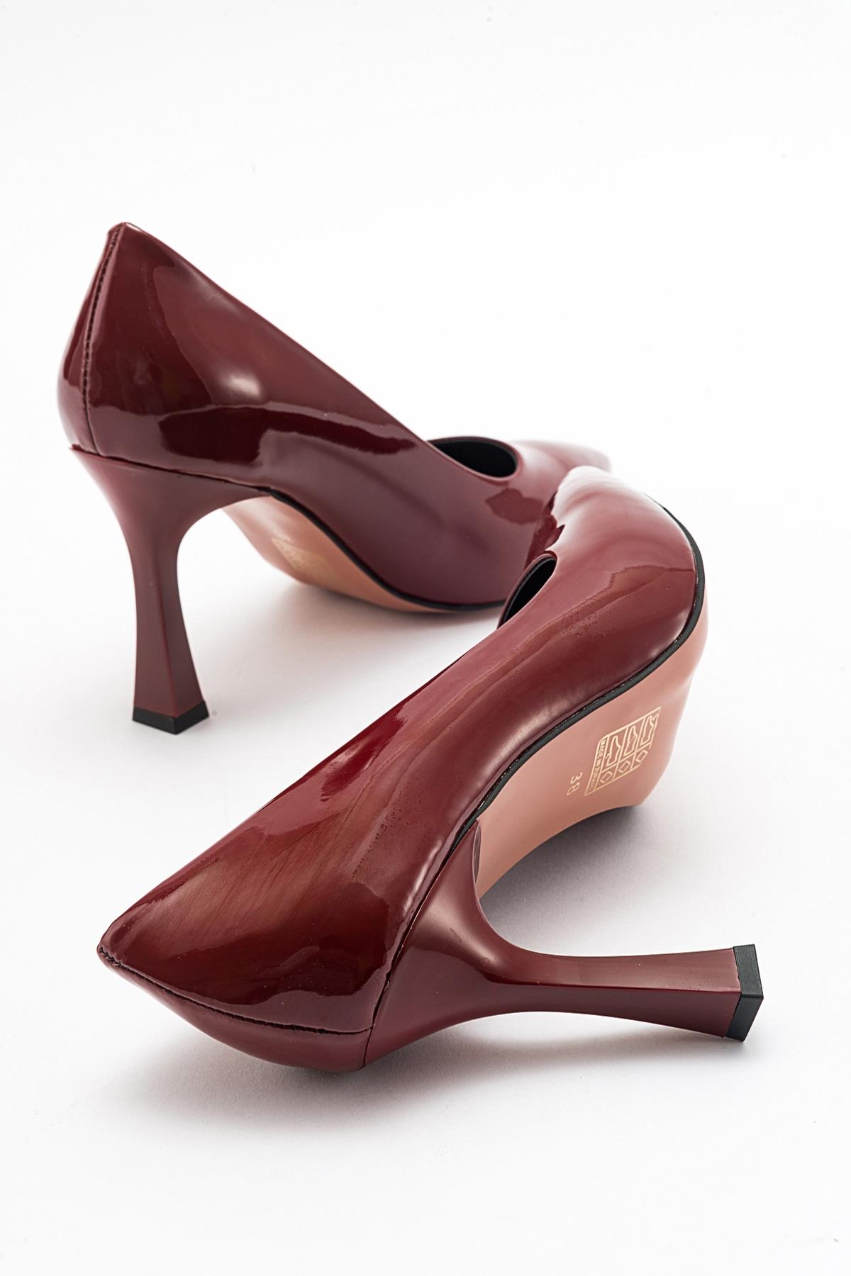 Forest Burgundy Patent Pointed Toe Pump – side view showing leather, SimmiUnique