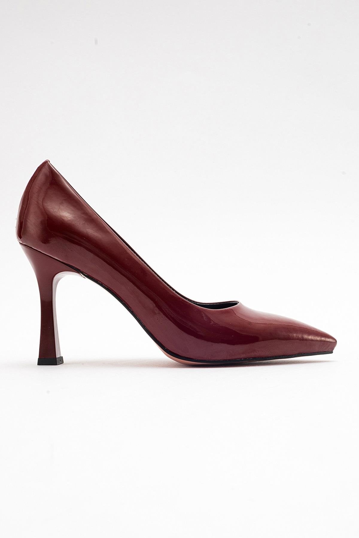Forest Burgundy Patent Pointed Toe Pump – top view showing leather, SimmiUnique