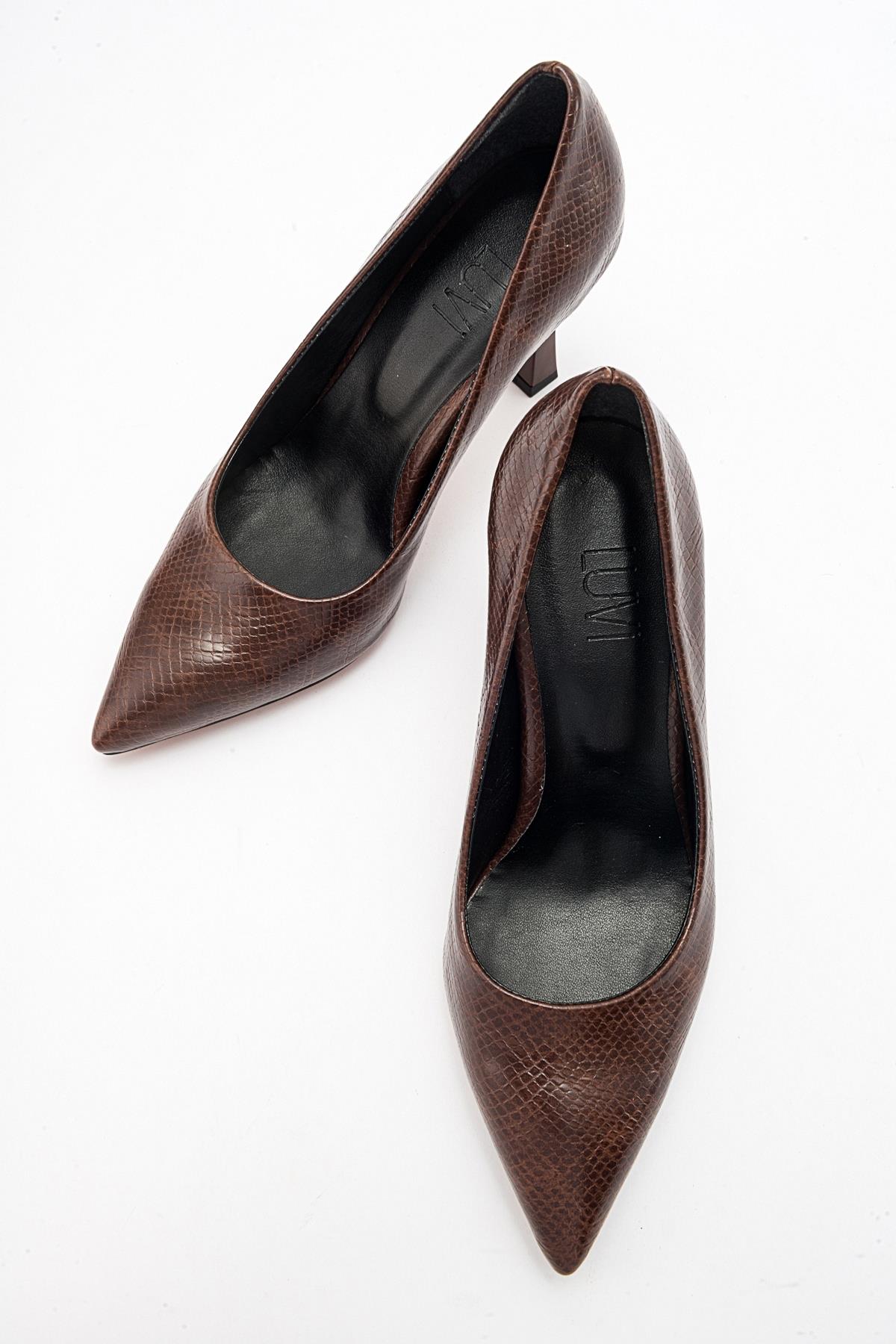 Forest Brown Pointed Toe Pump – detail view showing leather, SimmiUnique