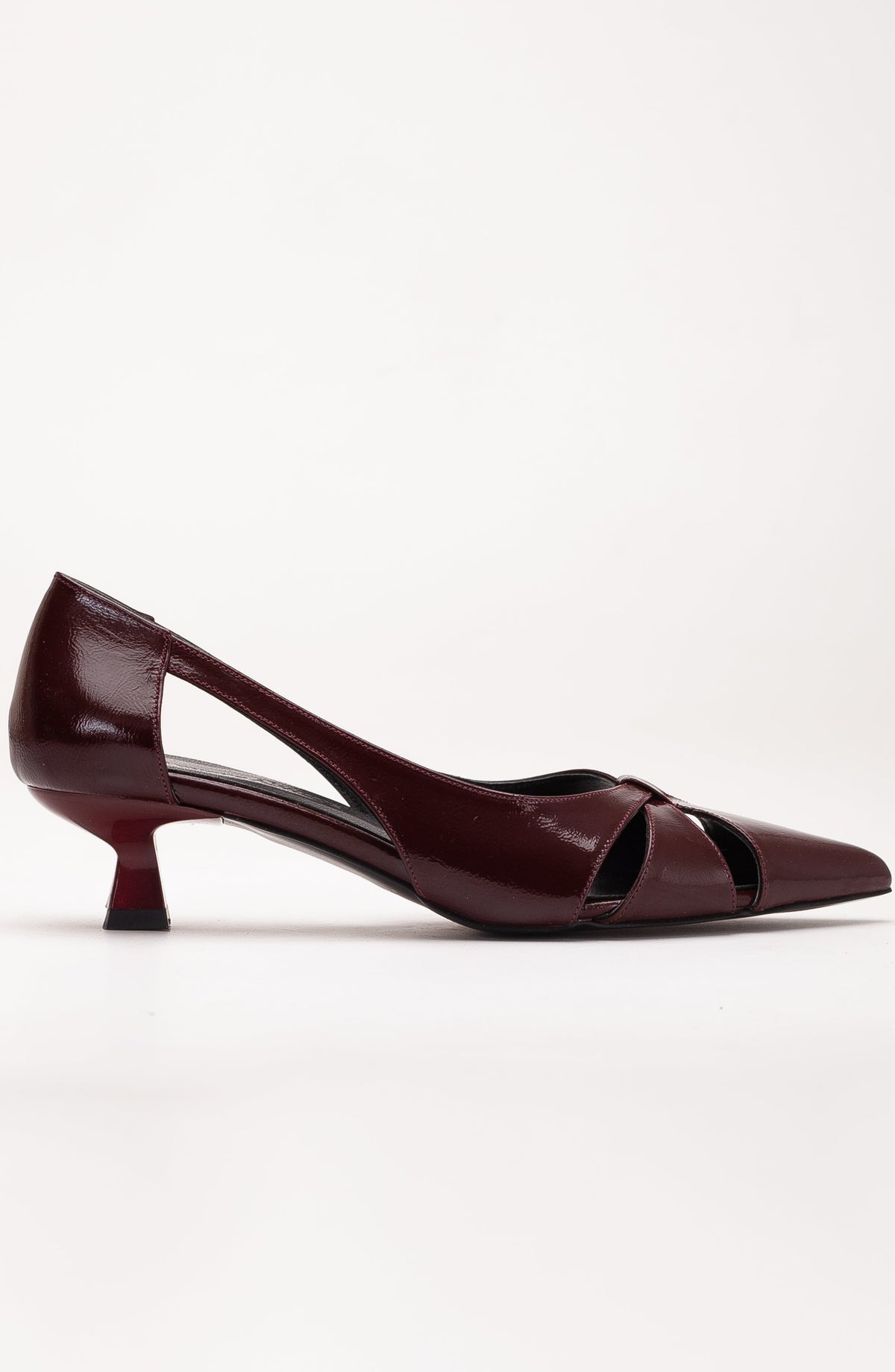 Sidal - Burgundy Patent Leather Pumps – side view showing leather, SimmiUnique