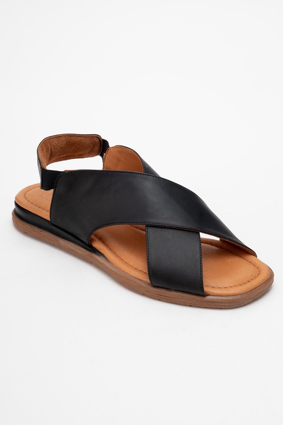 706 - Black Leather Thong Sandals – detail view showing leather, black, SimmiUnique