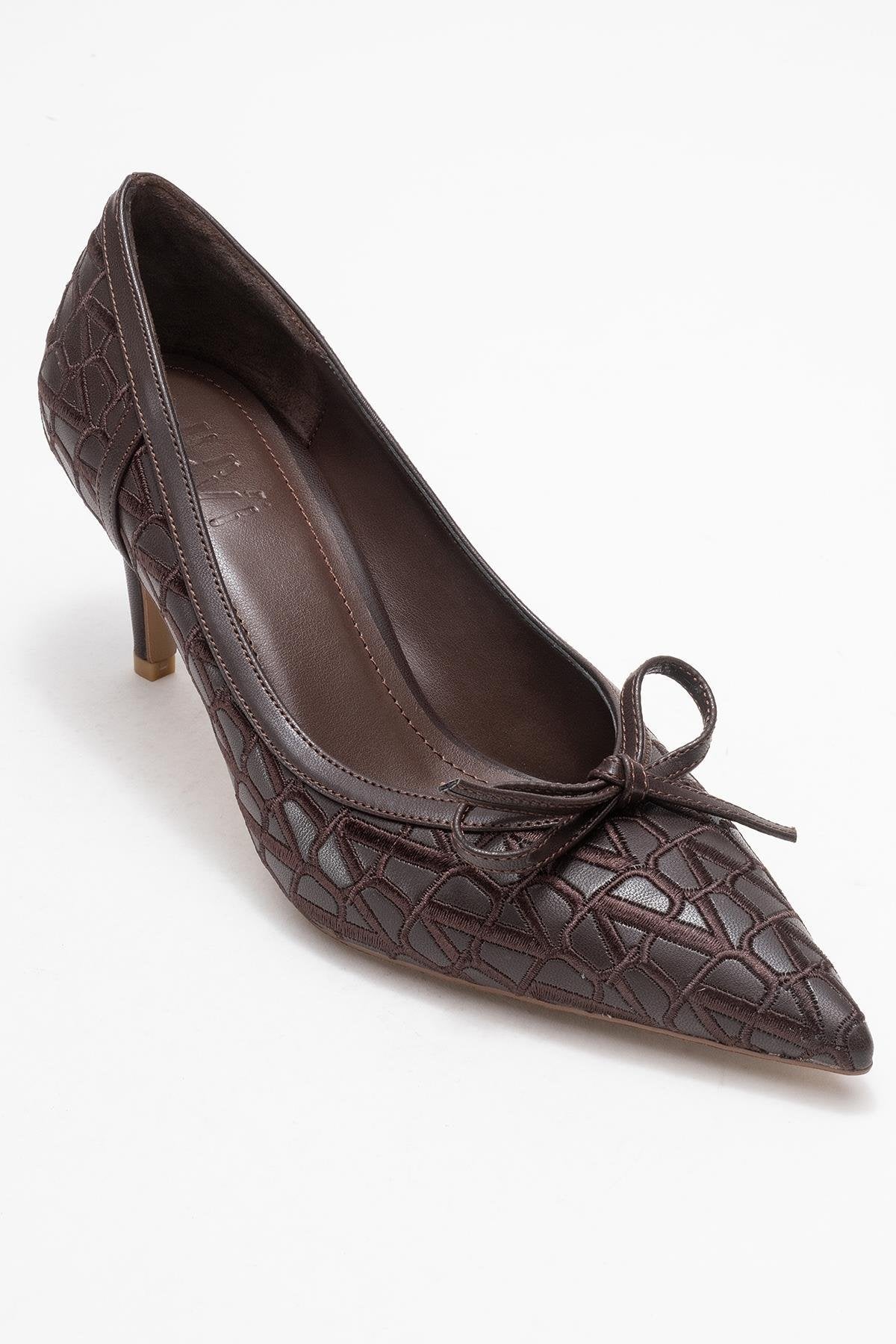 Camden - Brown Patterned Bow Pump – detail view showing bow, leather, SimmiUnique
