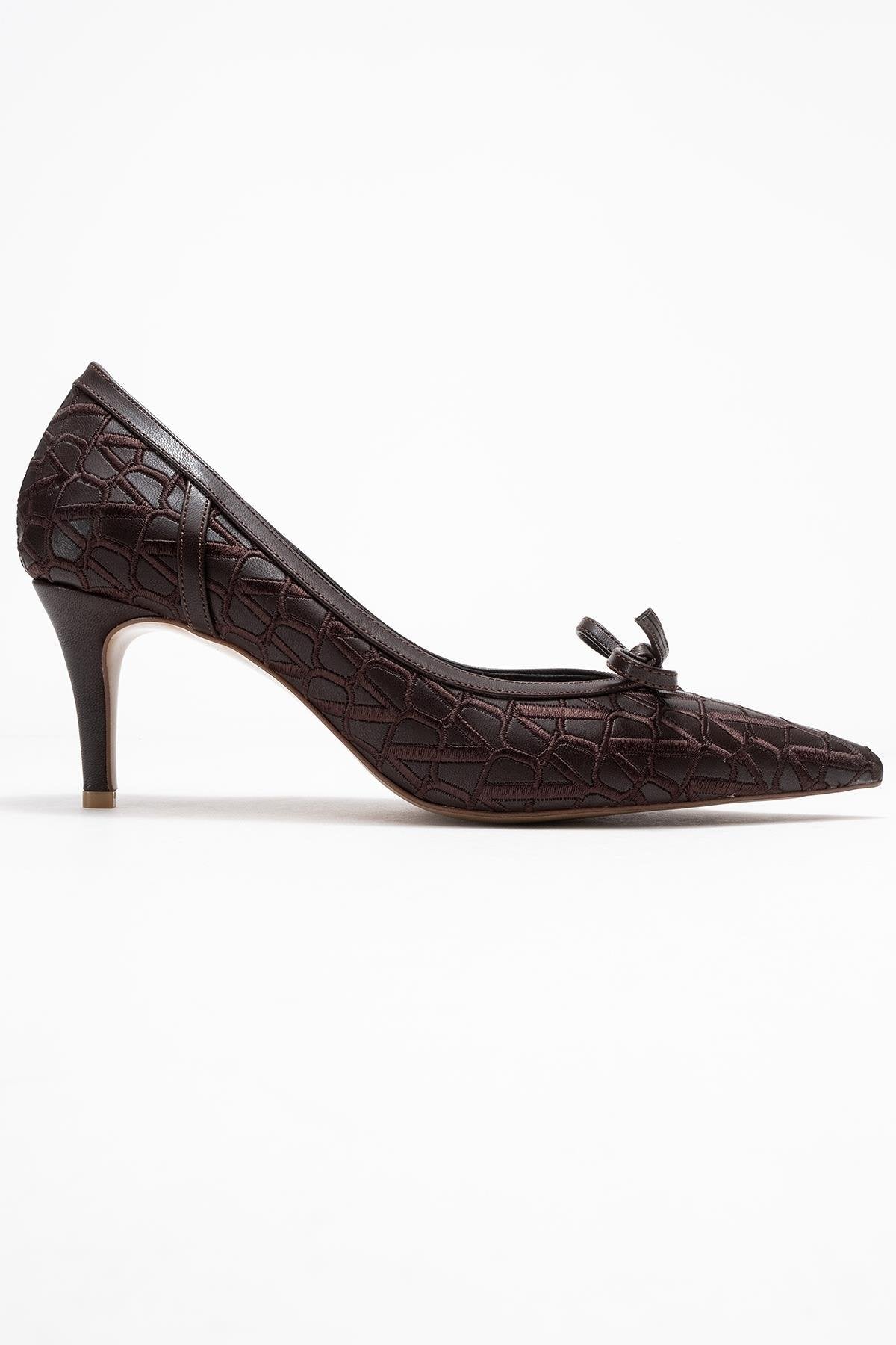 Camden - Brown Patterned Bow Pump – top view showing bow, leather, SimmiUnique
