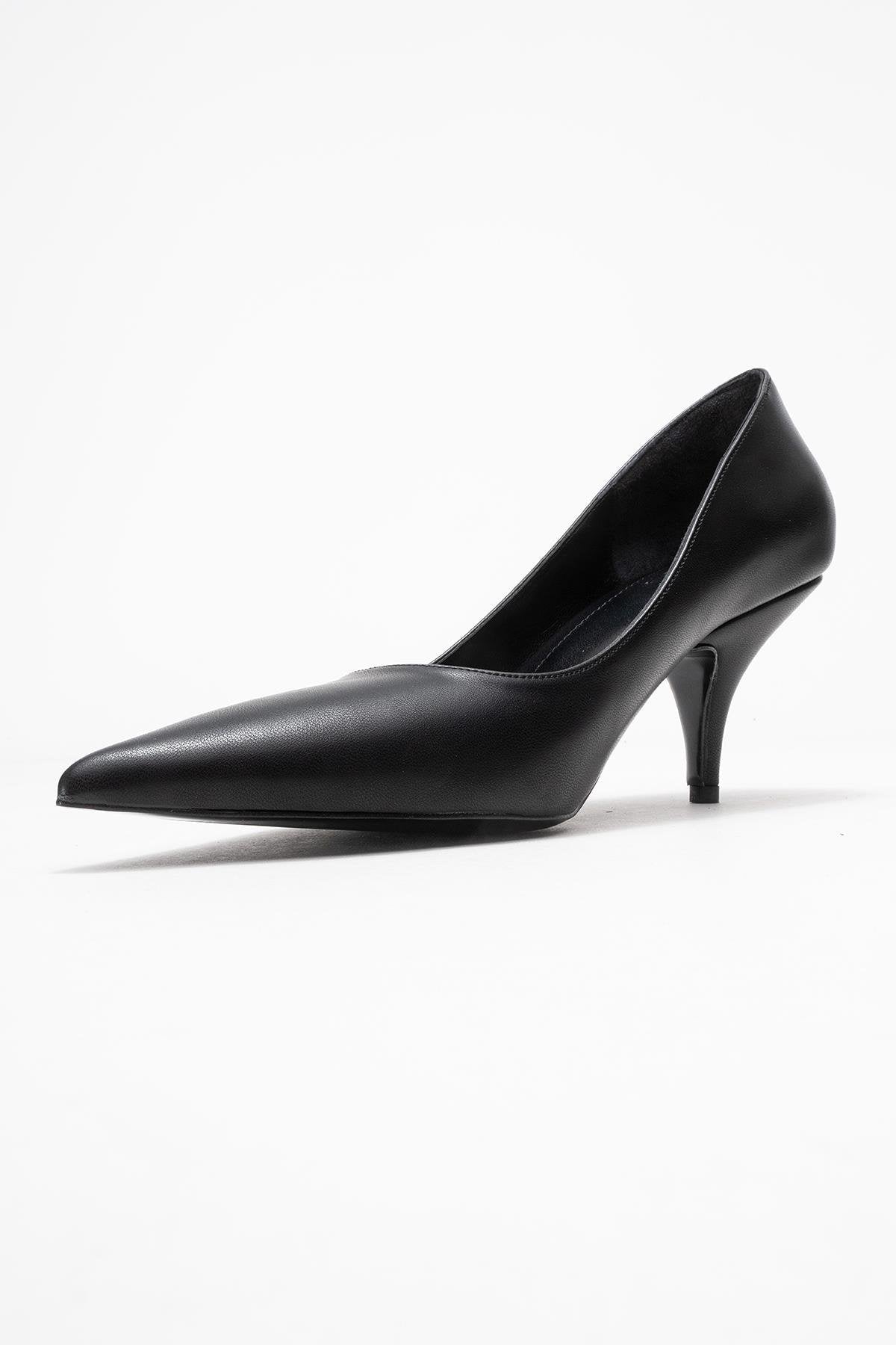 Marcus - Black Heeled Pump – heel view showing leather, black, SimmiUnique