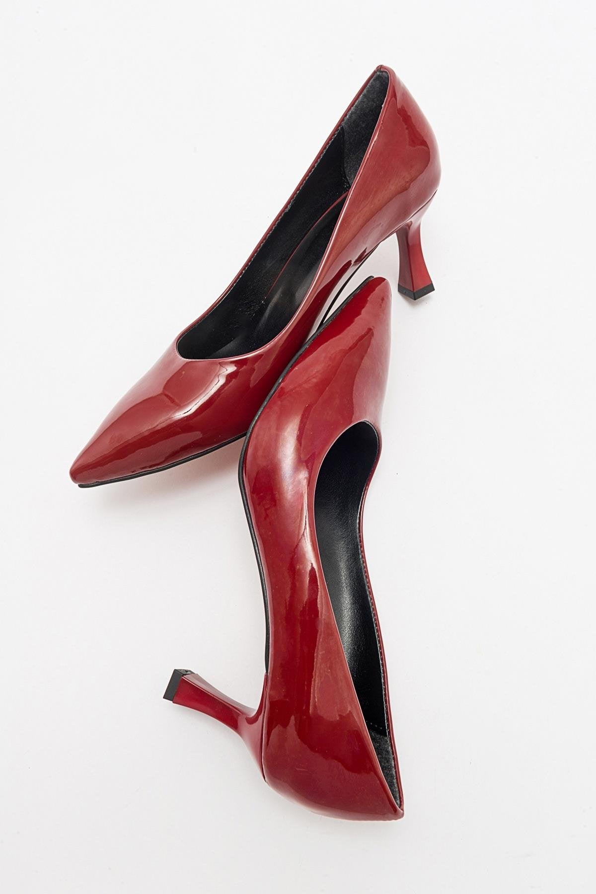 Pedra - Burgundy Patent Heeled Shoe – heel view showing leather, SimmiUnique