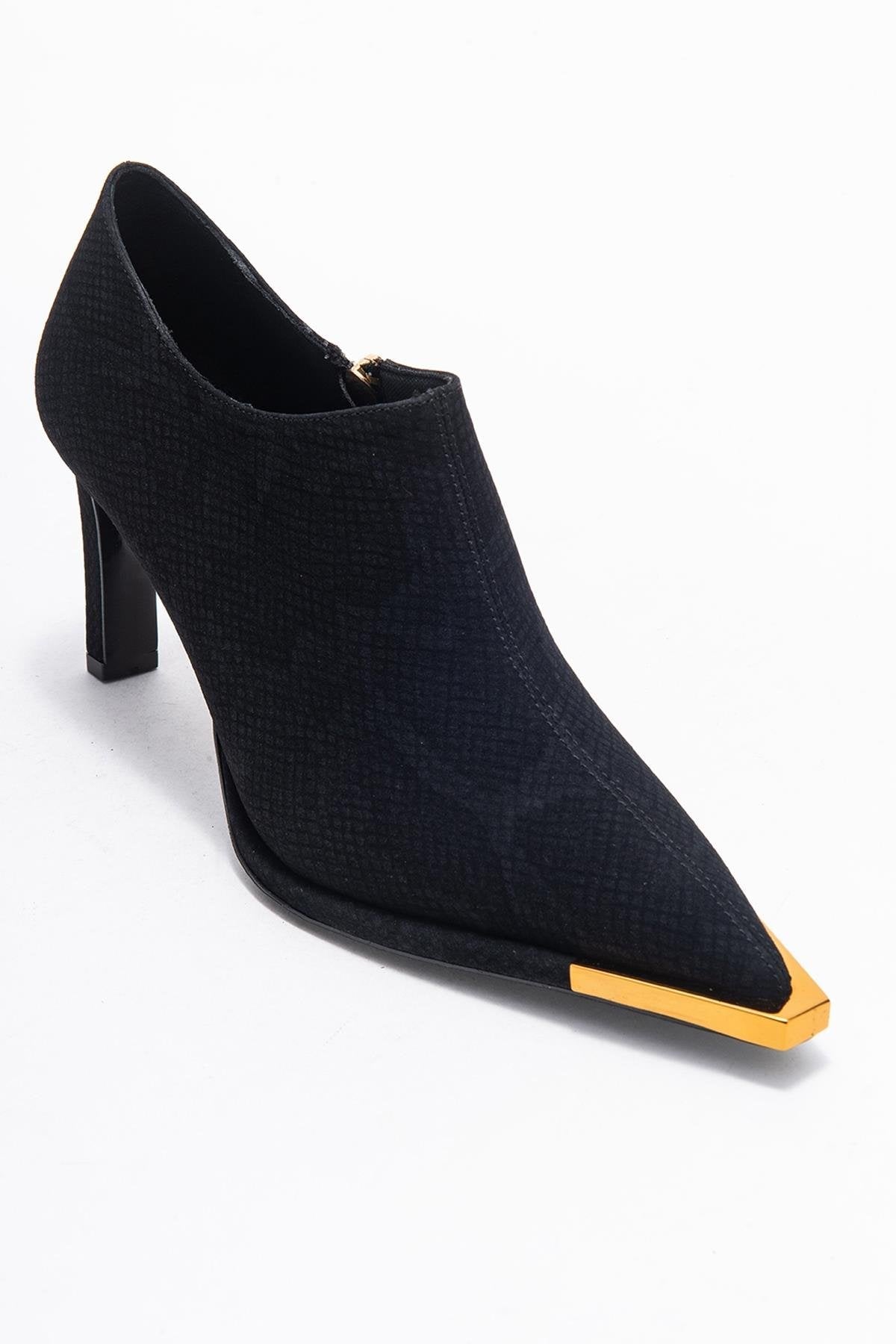 Sona - Black Patterned Ankle-Heel Shoe – heel view showing leather, black, SimmiUnique