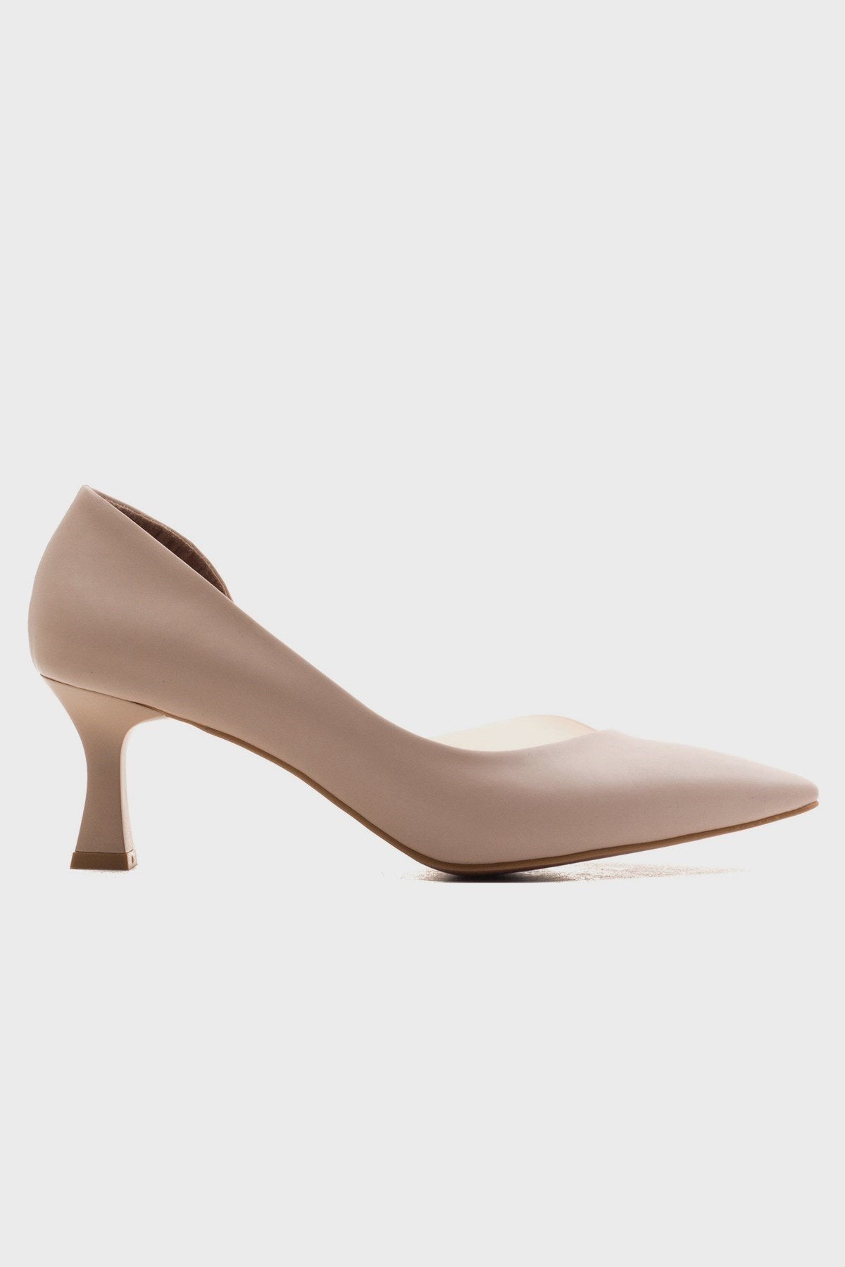 Vera Tan Pointed Toe Pump – back view showing leather, SimmiUnique