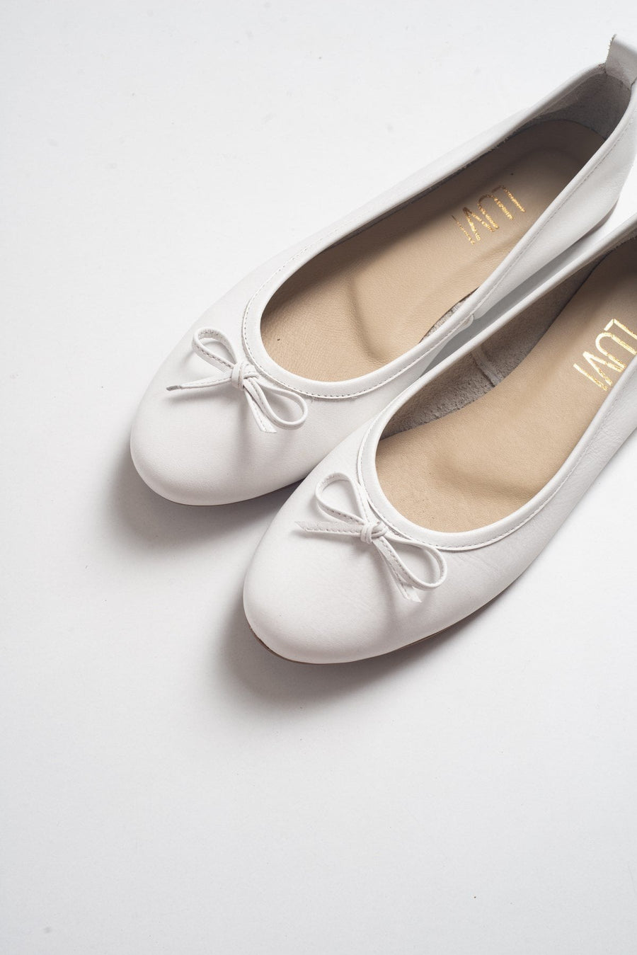 01 - White Genuine Leather Ballet Flat