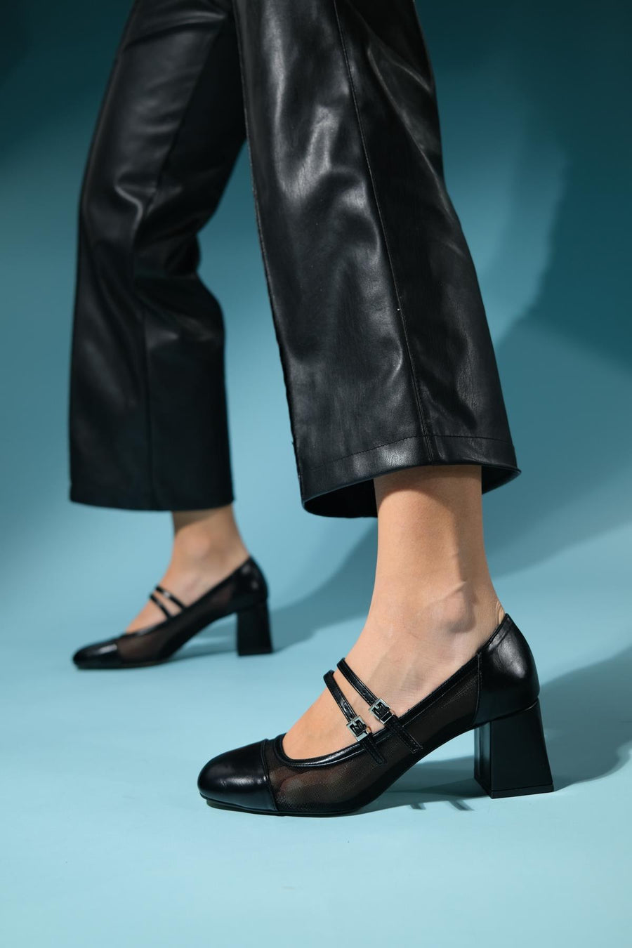 Scots - Black Block Heel Shoe