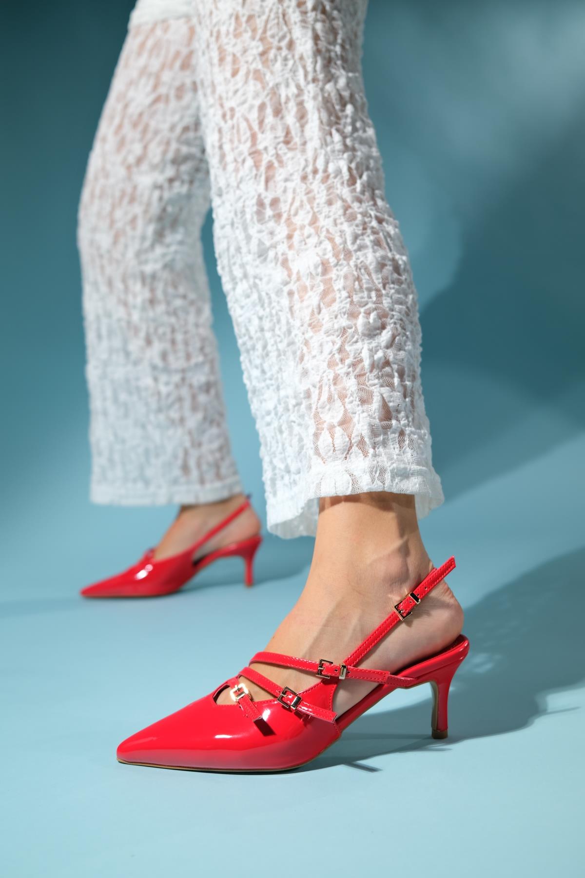 Magra Red Patent Pointed-Toe Slingback Stiletto – front three-quarter view showing leather, red, SimmiUnique