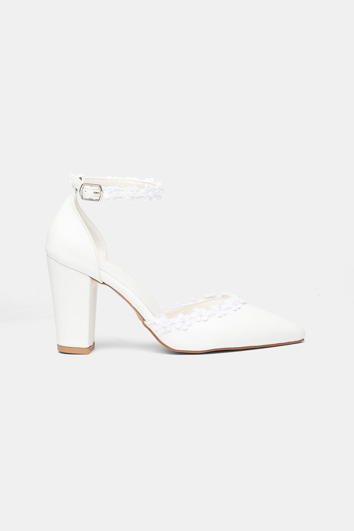 Alisa Lace Block Heel Bridal Pumps – side view showing lace, leather, SimmiUnique