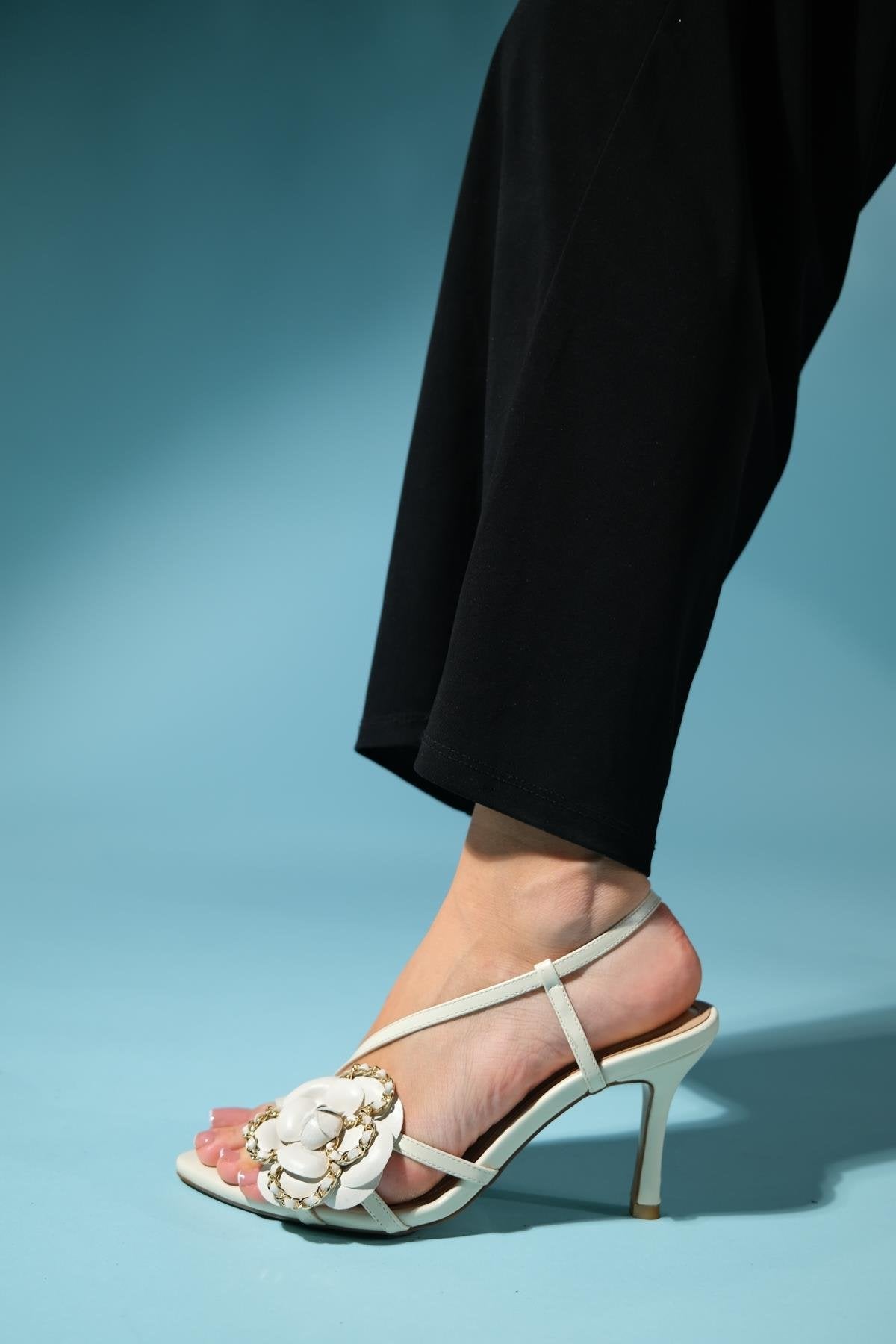 Publi - Beige Stiletto Heeled Shoe – detail view showing leather, SimmiUnique