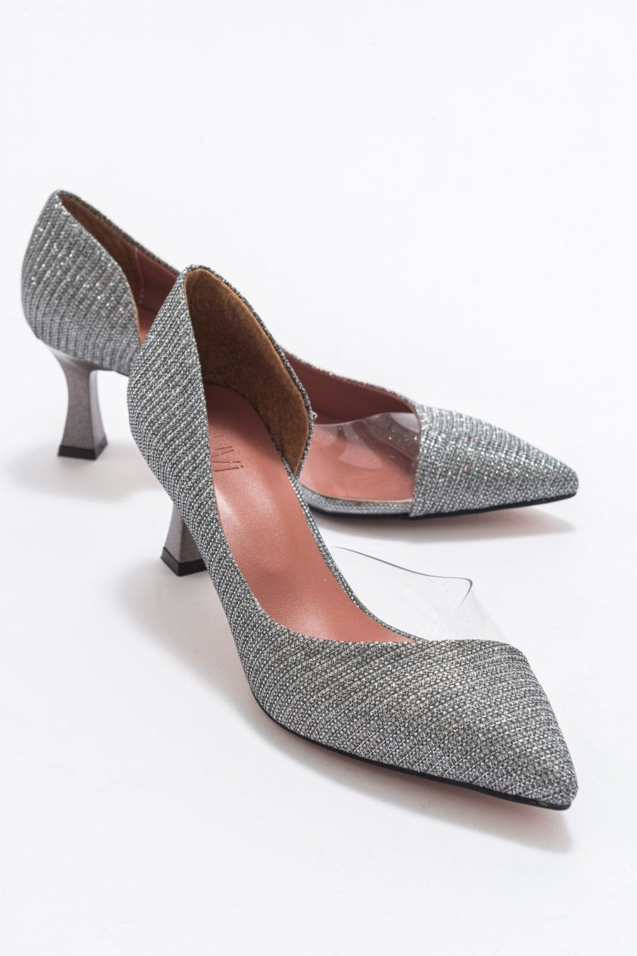 Vera Platinum Glitter Pointed Toe Pump