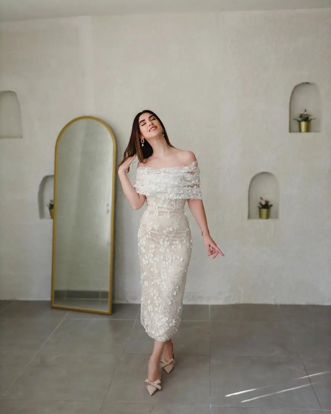 Dress Aria Satin sea – styled look