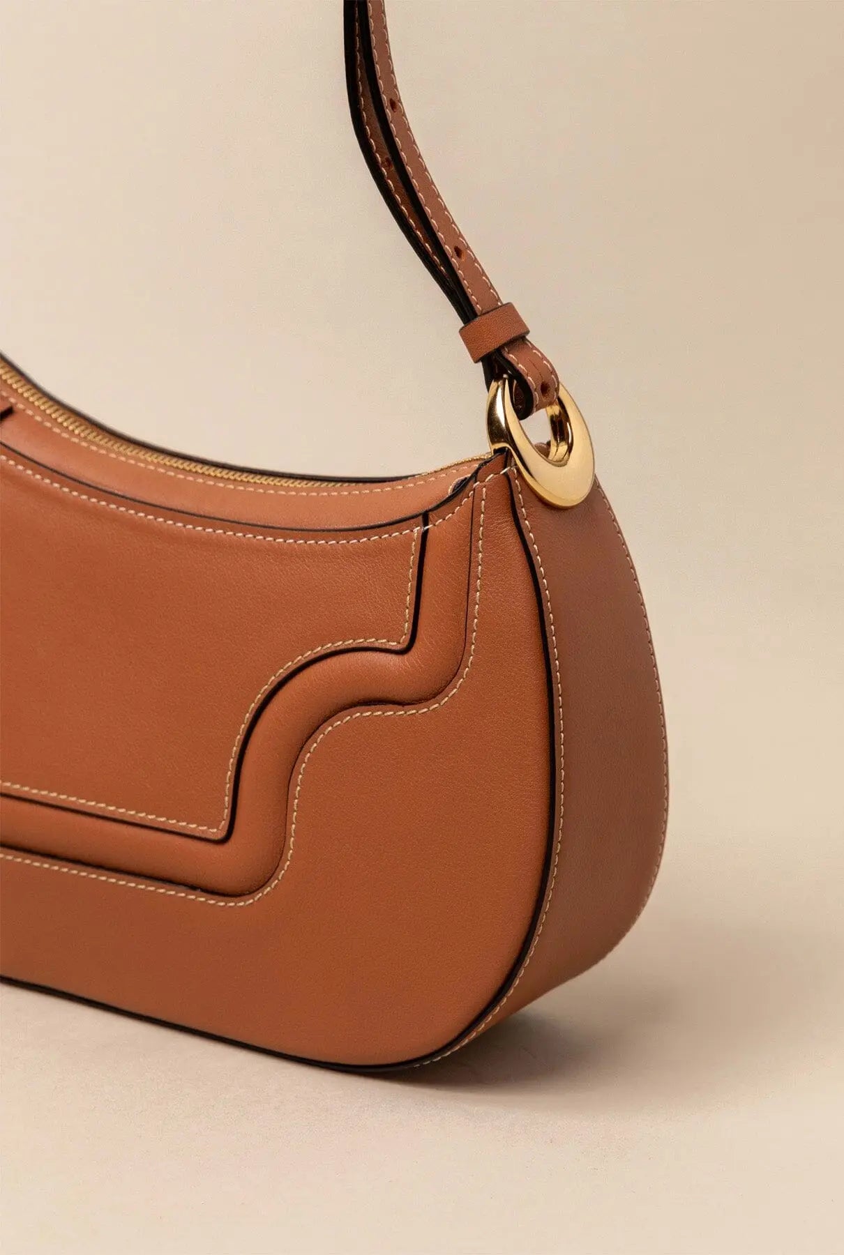 BINOMIO LIGHT CARAMEL LEATHER SHOULDER BAG simmiunique