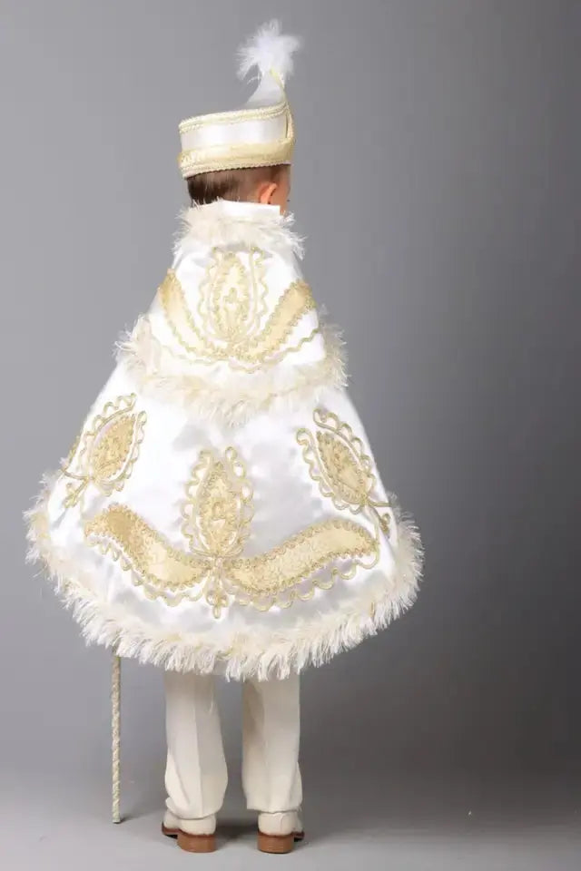 Fantasia Boys Kids Prince King – detail shot