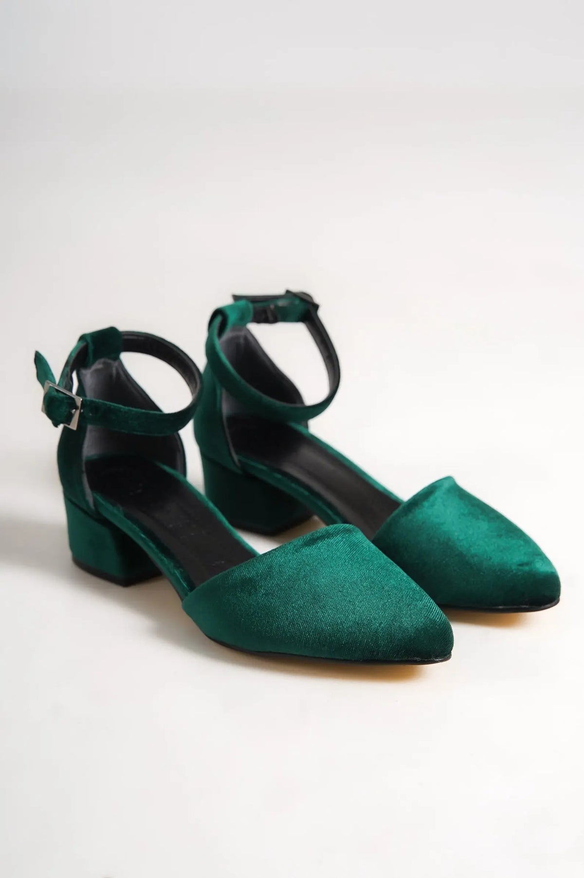 Green Velvet Shoes – styled look