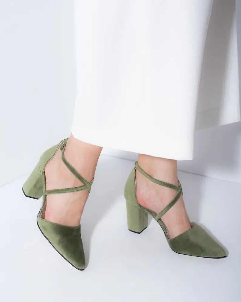 Green velvet wedding shoes flordeashoes