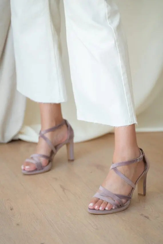 LiLac Velvet High Heelshigh Heels – detail shot