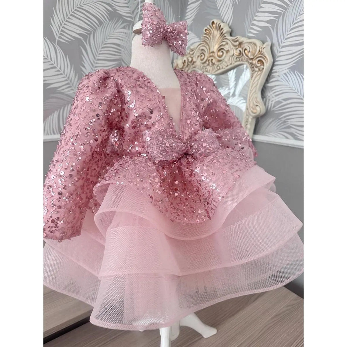 Luxury Flower Girl Dress Scoop Neck Puff Girls Party Dress – close-up