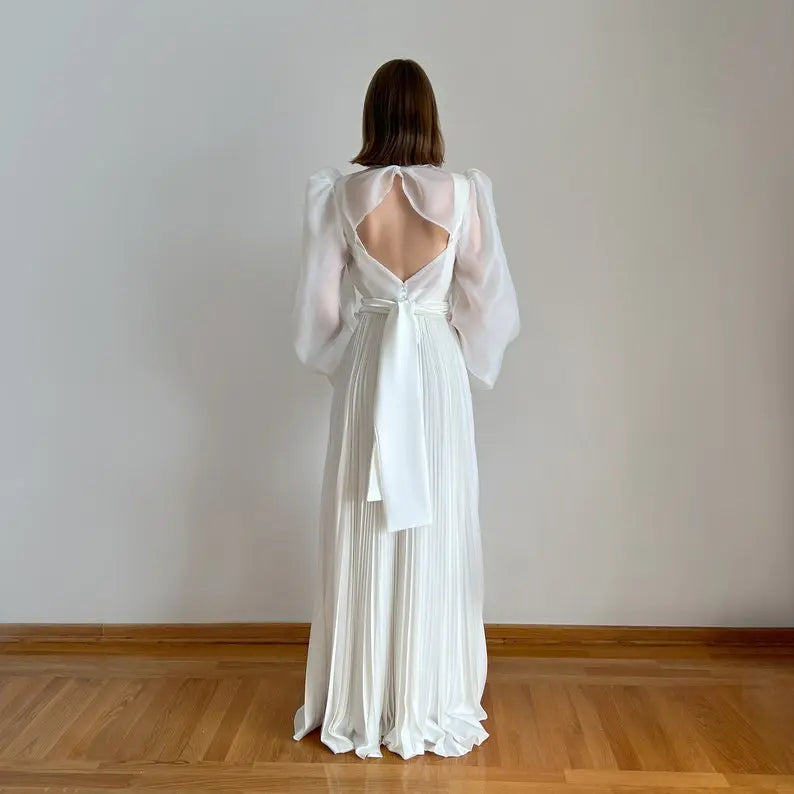 Modern wedding dress simmiunique