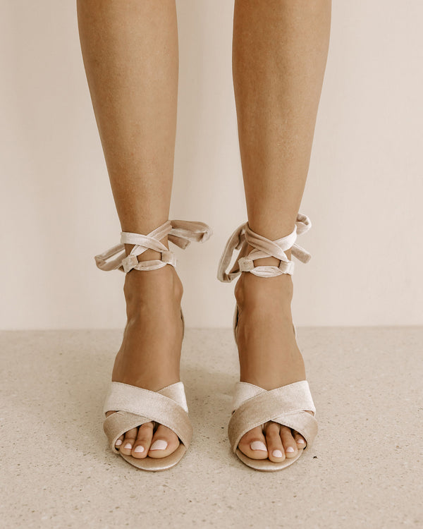 Passion - Nude Wedding Shoes – photo 8