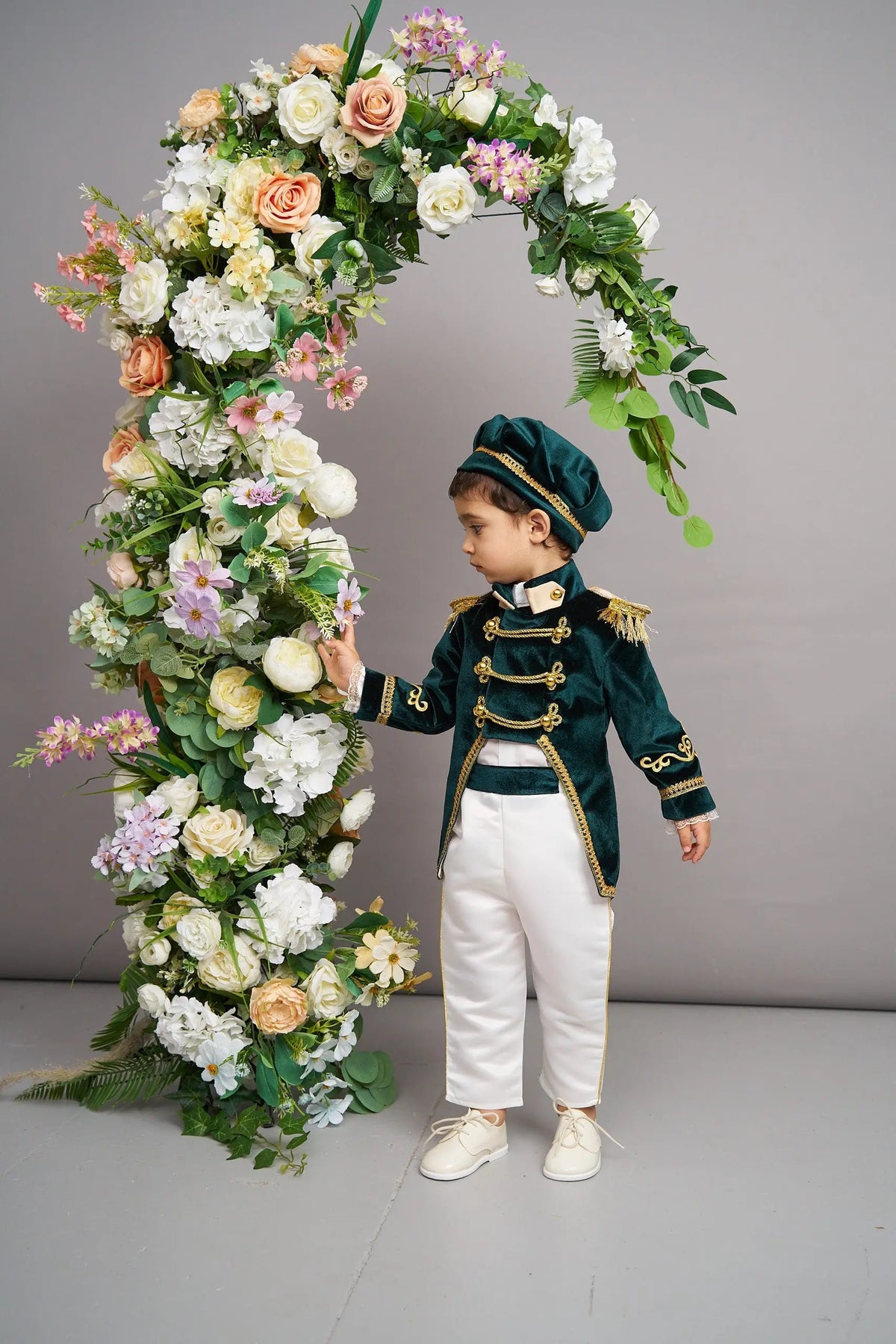 Royal Prince Outfit – close-up