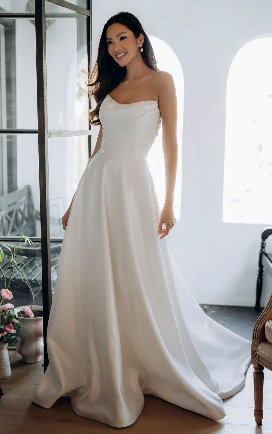 Evie Sy8318 Wedding Dress | SimmiUnique