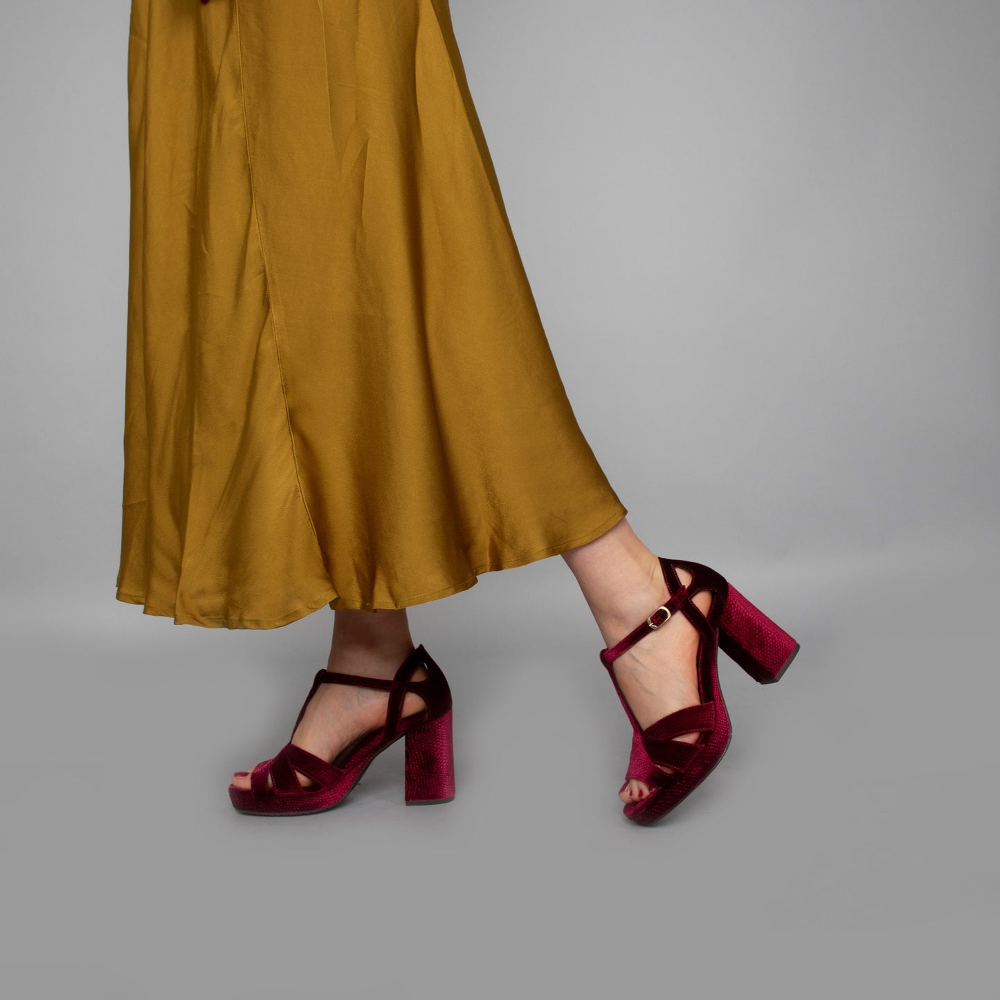 Valerie Velvet Raspberry
