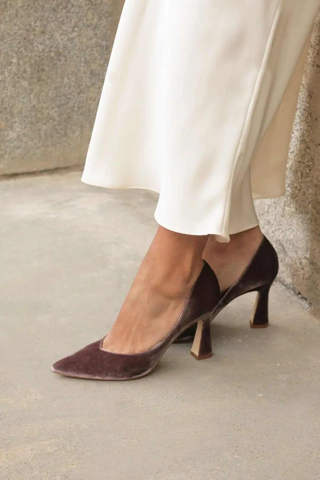Wedding Shoes, Green Velvet Heels – detail shot