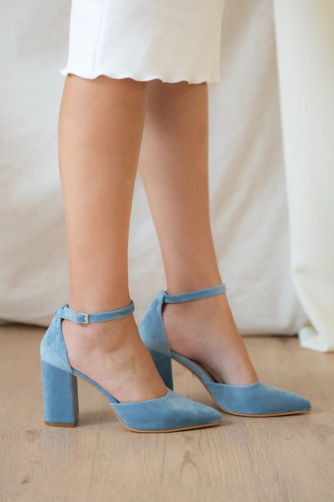 Zapatos De Novia Con Lazada (Blue 2) – side view
