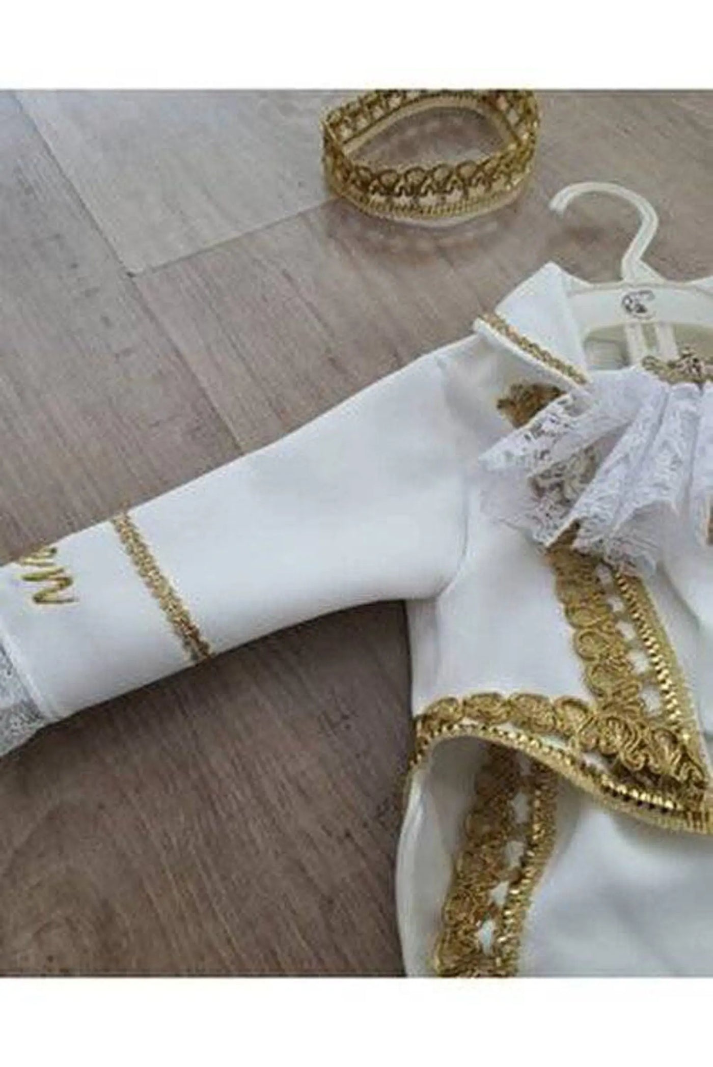 baby prince charming Roberts – close-up