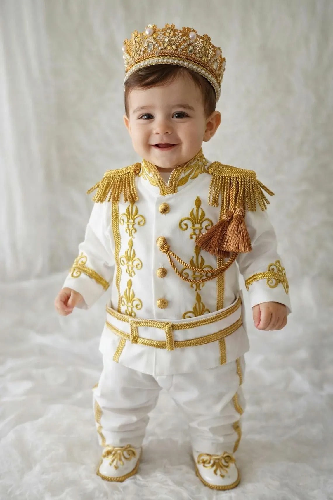Royal Prince Costume for Boys – close-up