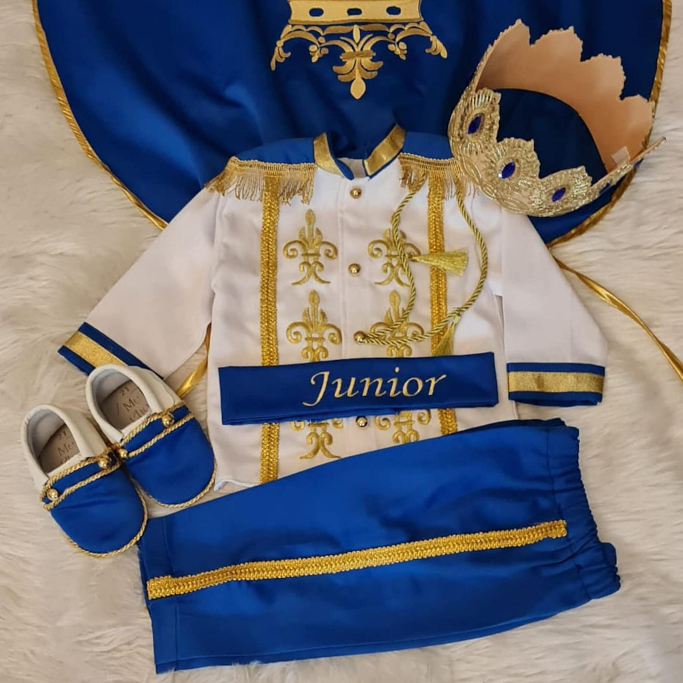 Baby Boy Prince Costume: 1st Birthday Outfit – close-up