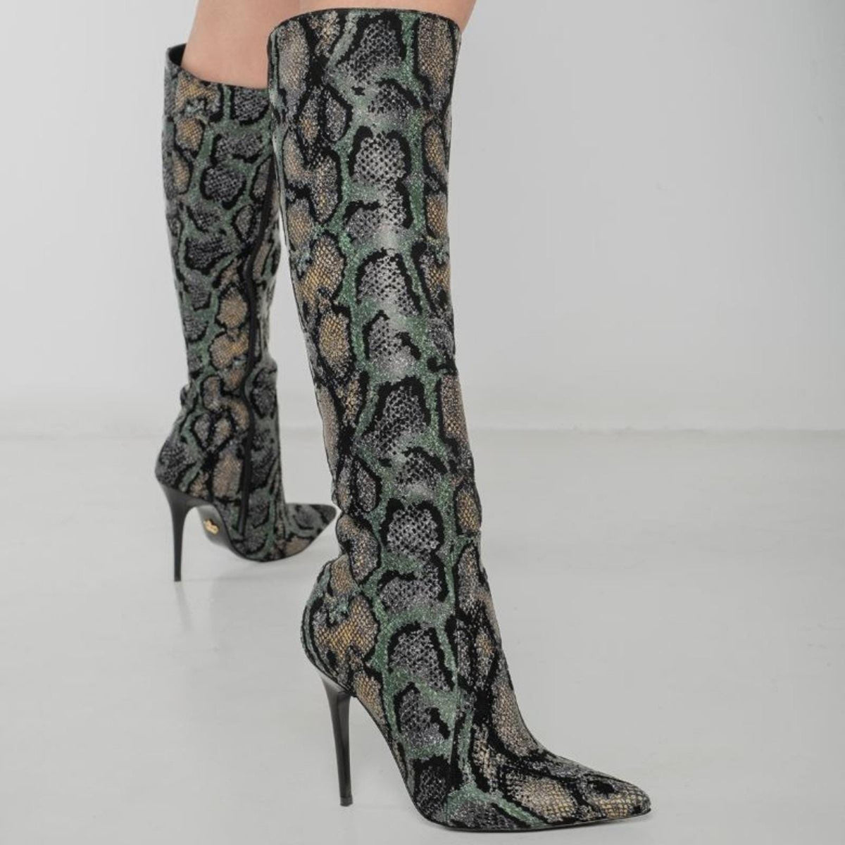 Snake Print High Heel Shoes – styled look