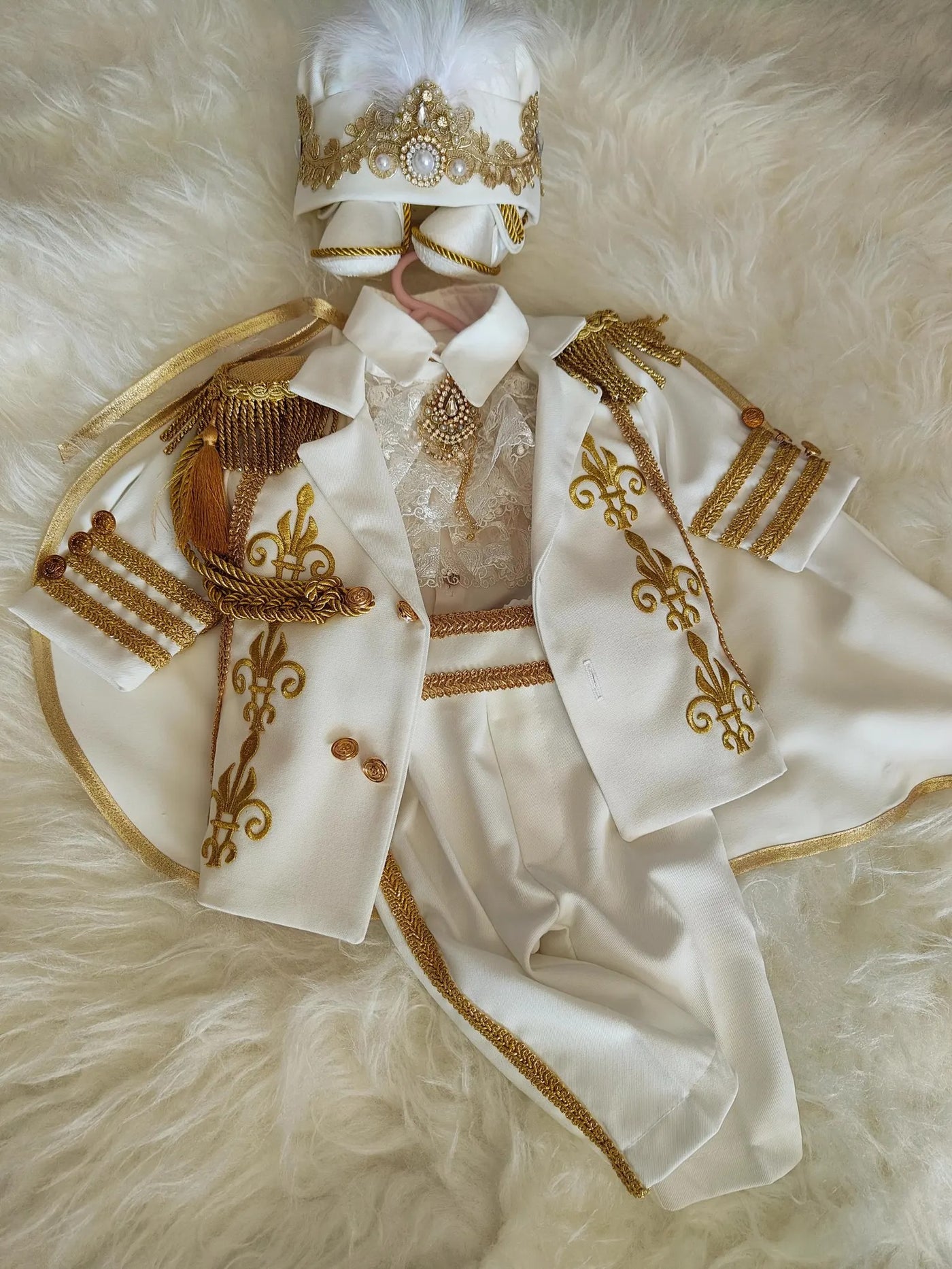 White Gold Prince Outfit – Baby Boy First Birthday Suit, Baptism Costume, Crown Hat Set – close-up