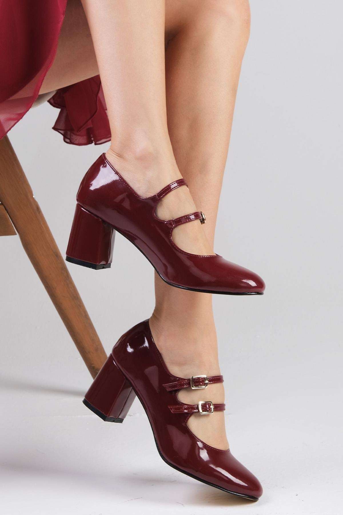 Tiana Burgundy Heels – full outfit view