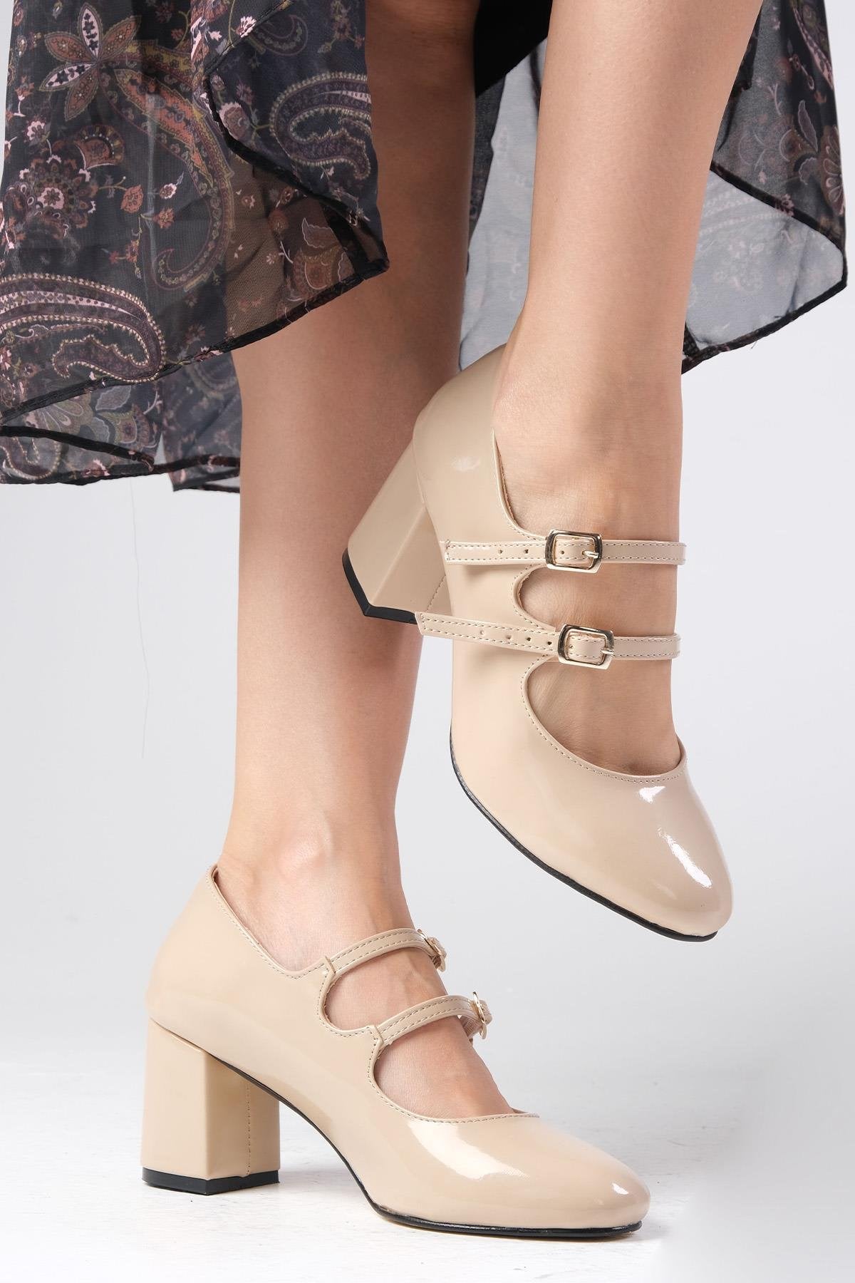 Tiana Burgundy Heels – photo 14